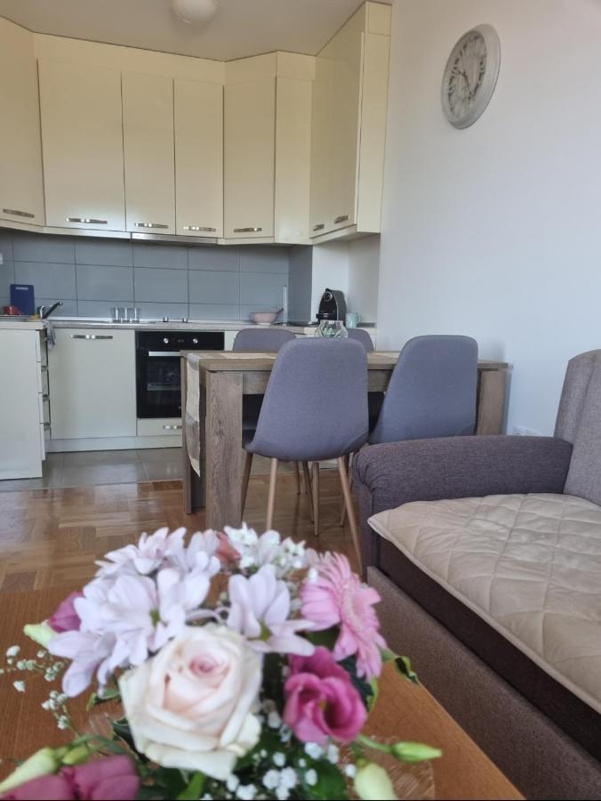 Appartement Apartman Moskva Bijeljina Extérieur photo