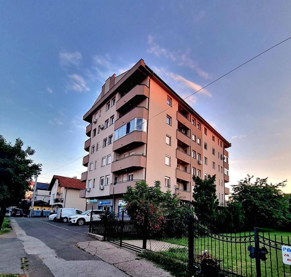 Appartement Apartman Moskva Bijeljina Extérieur photo